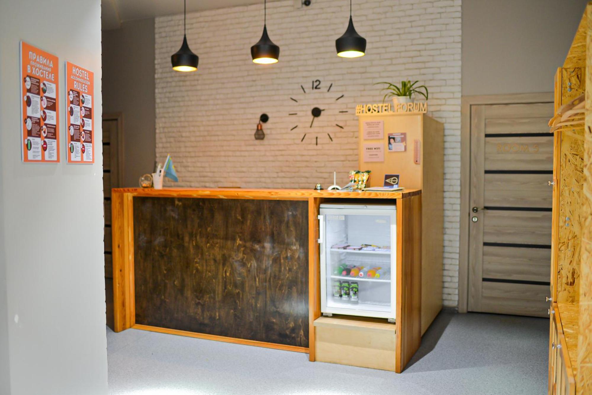 Hostel Forum 阿斯坦纳 外观 照片